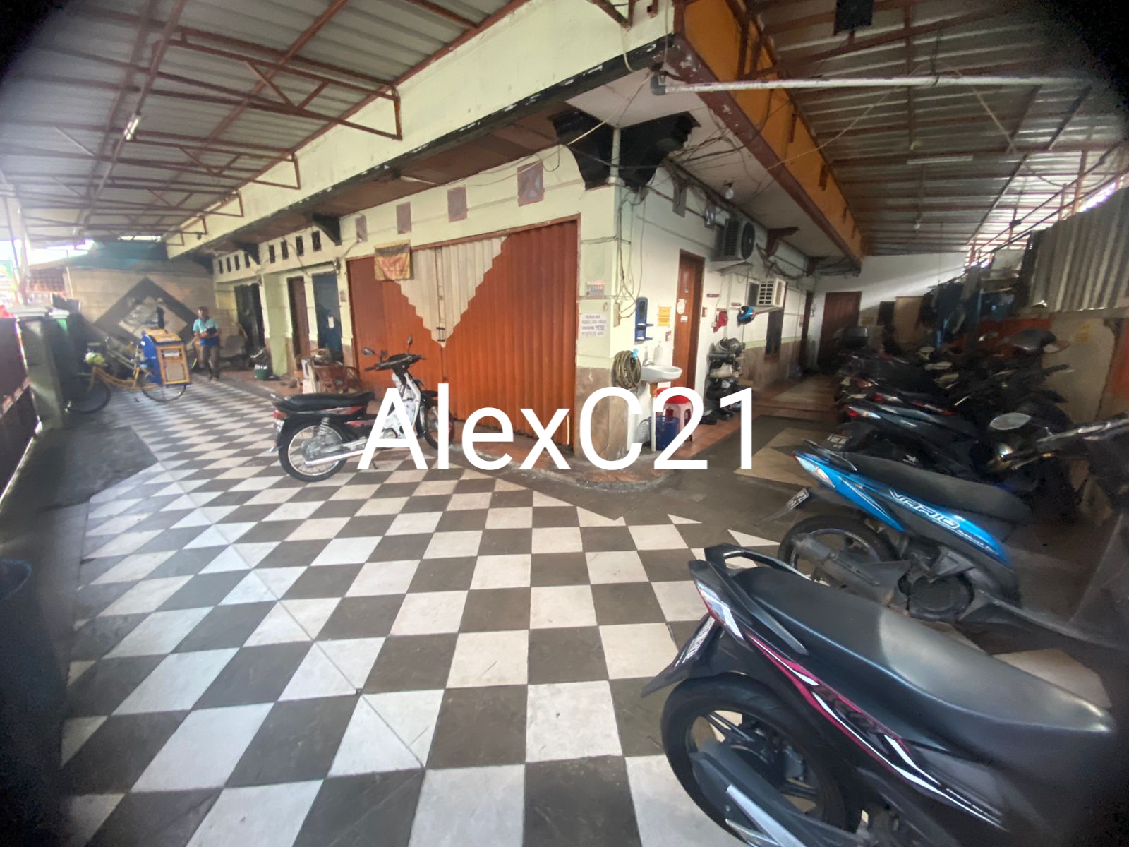 Dijual Rumah Kost Full aktif di harga dekat njop di Tomang