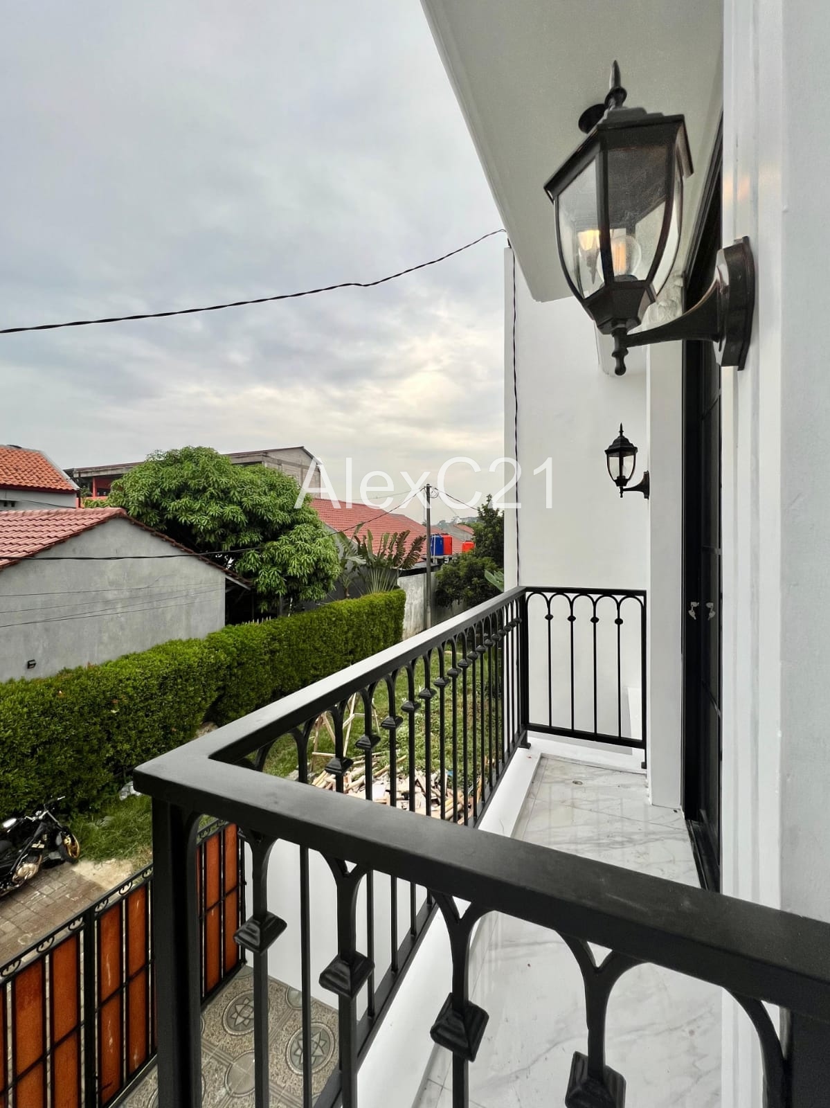 Dijual Rumah baru di Cipedak, Jagakarsa, Jakarta Selatan