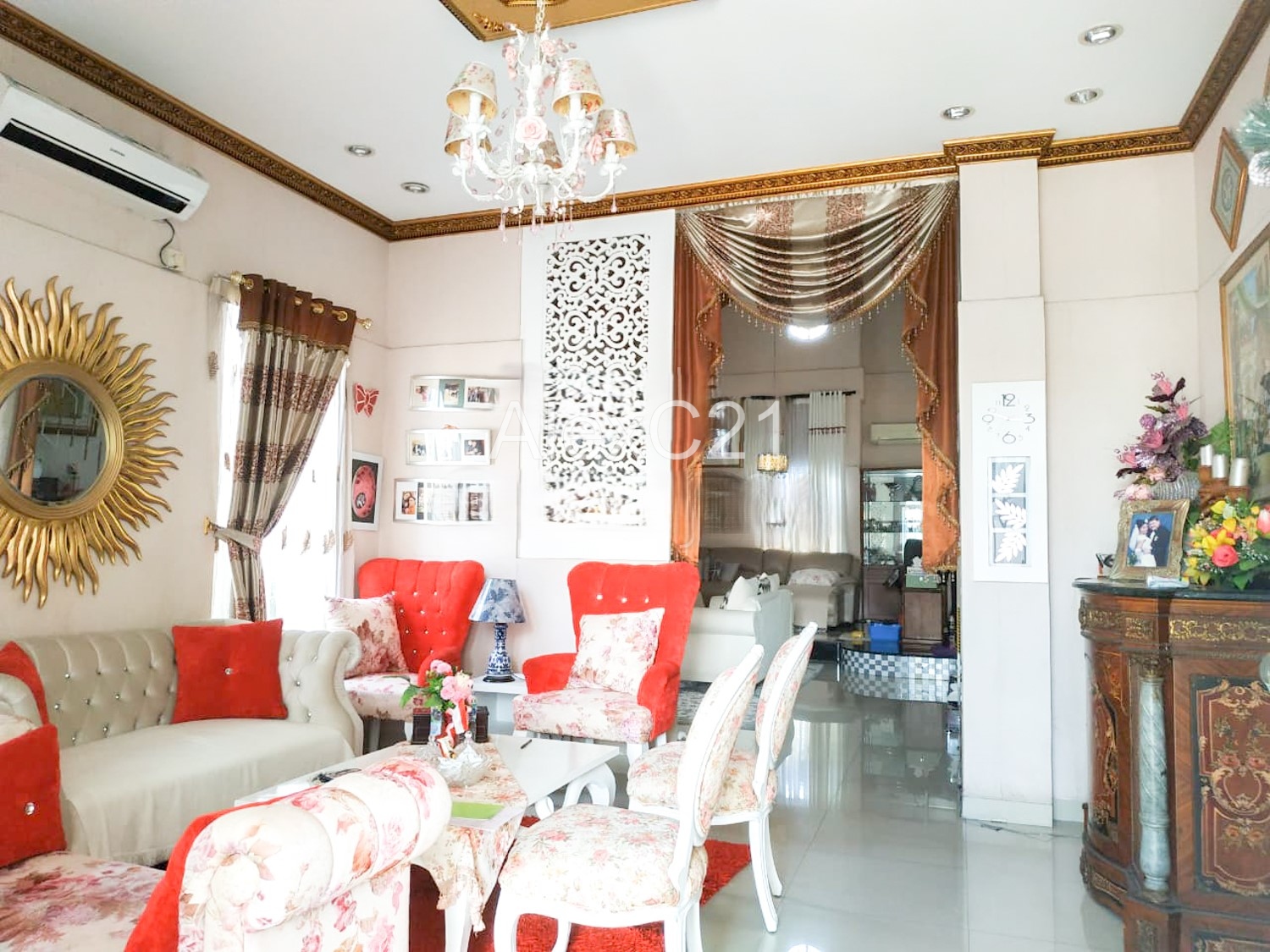 Dijual Rumah termasuk furniture, Lebak Bulus, Jakarta Selatan