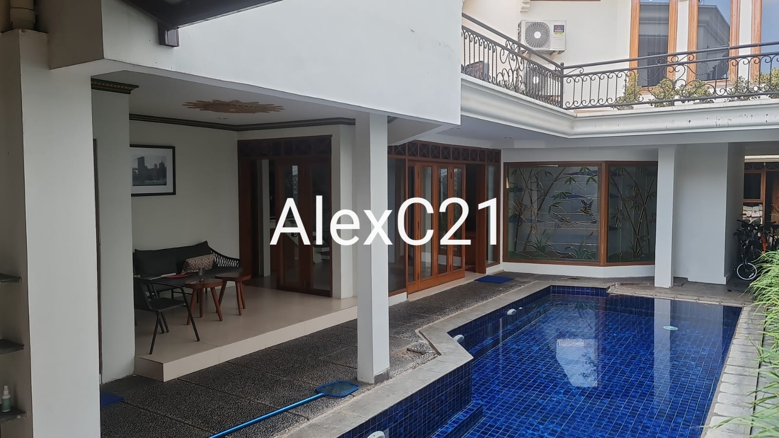 Dijual rumah mewah di Gudang Peluru, Kebon Baru, Tebet, Jakarta