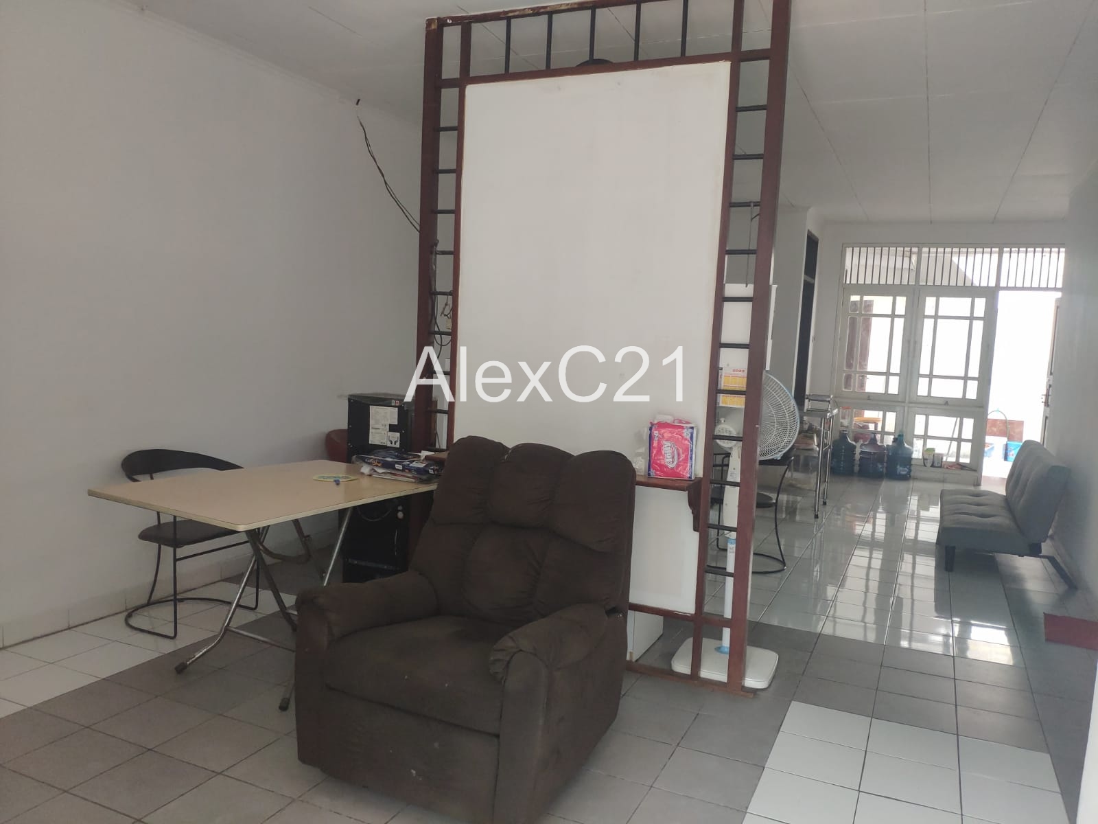 Dijual rumah Taman Semanan Indah, Duri Kosambi, Cengkareng