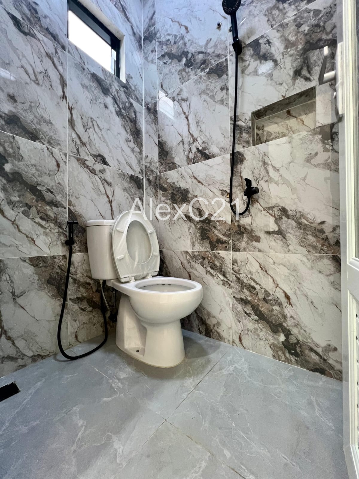 Dijual Rumah baru di Cipedak, Jagakarsa, Jakarta Selatan