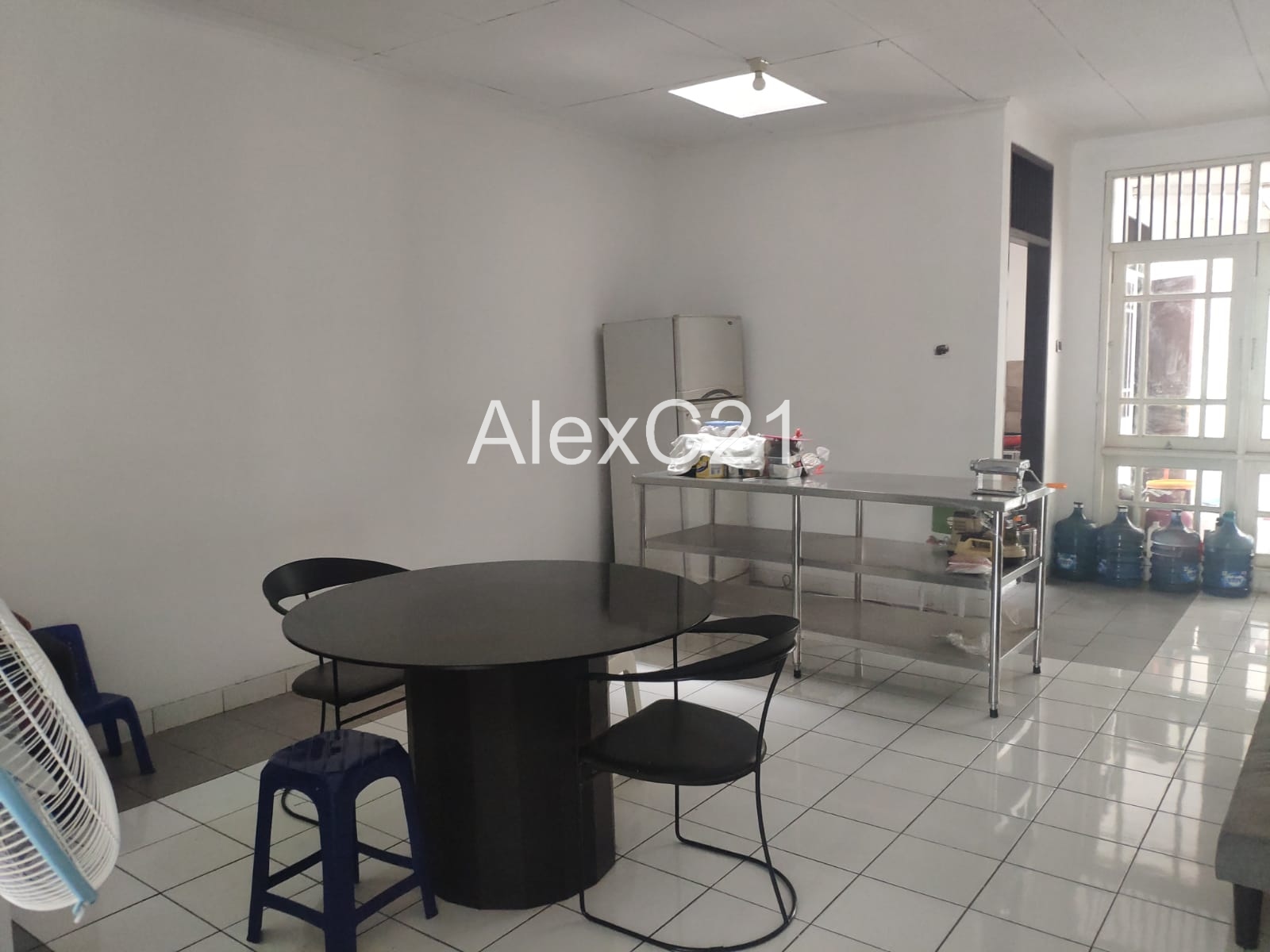 Dijual rumah Taman Semanan Indah, Duri Kosambi, Cengkareng