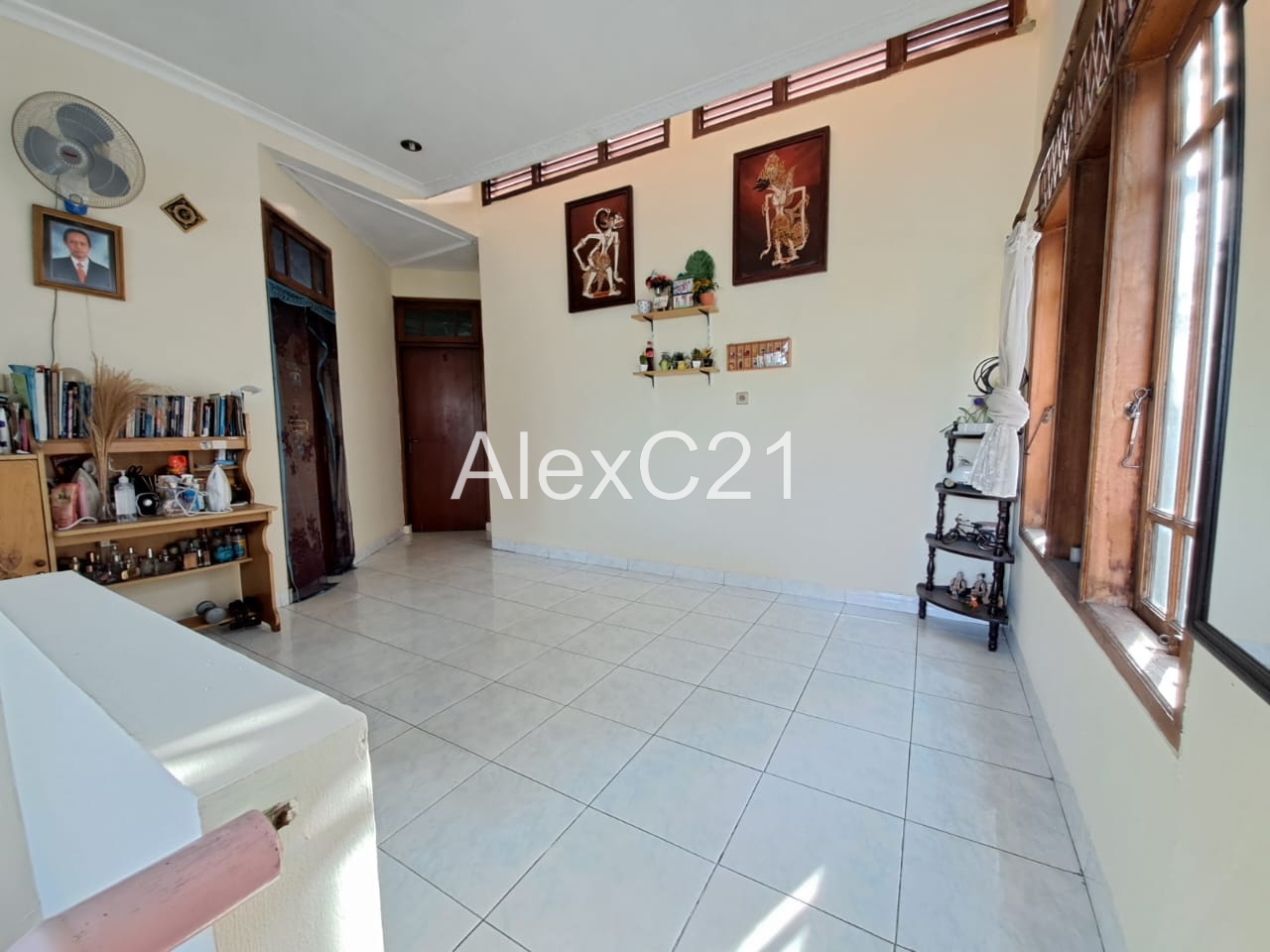 Dijual rumah siap huni Kebon Jeruk, Kebon Jeruk, Jakarta Barat