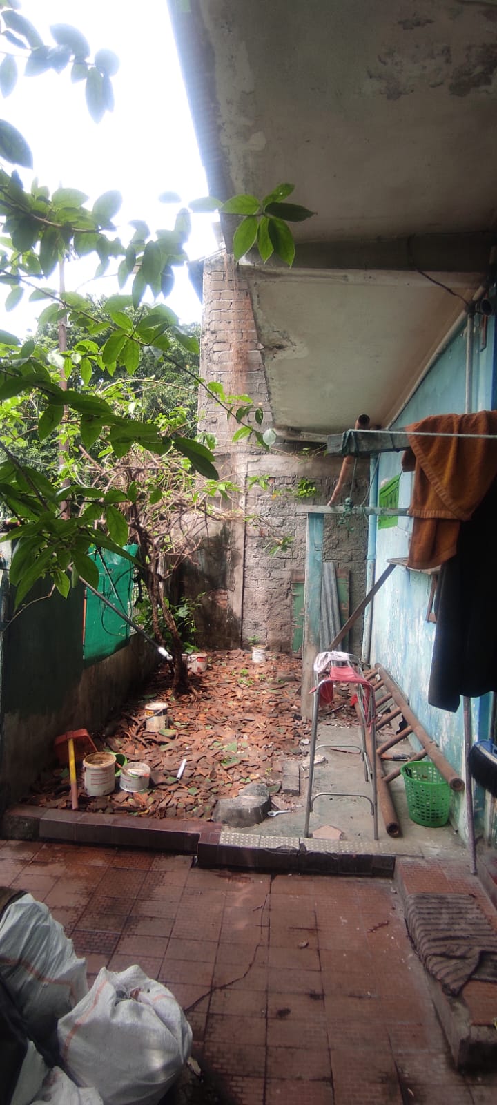 Dijual tanah komersil strategis BU bonus rumah lama Di Menteng