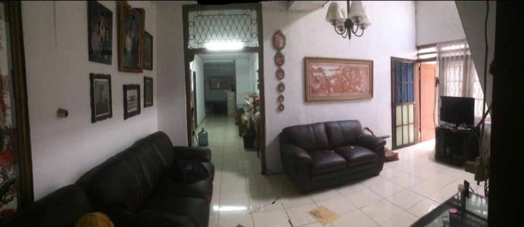 Dijual tanah komersil strategis BU bonus rumah lama Di Menteng