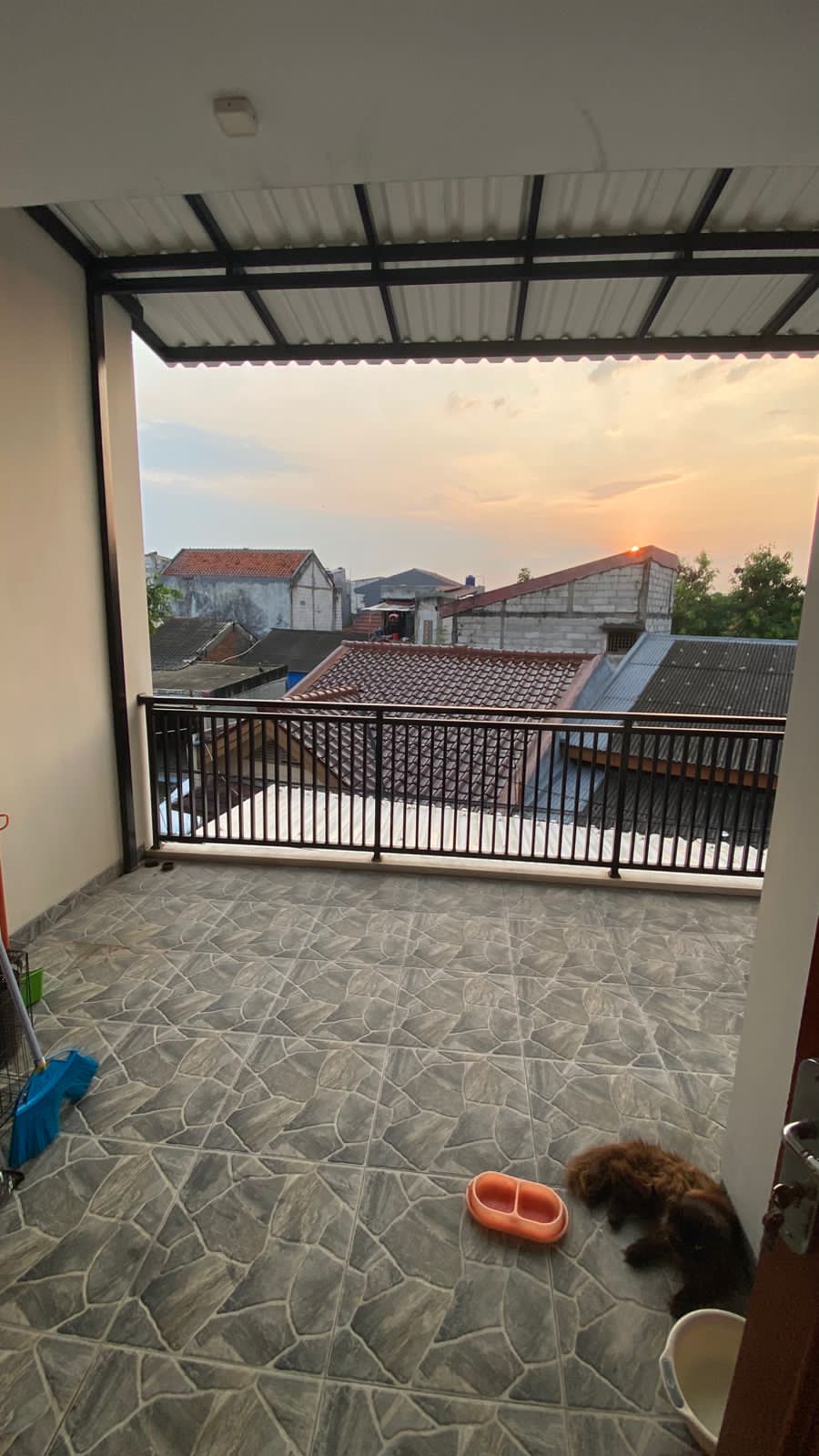 Dijual murah rumah di Japos, Paninggilan Kel, Ciledug, Tangerang