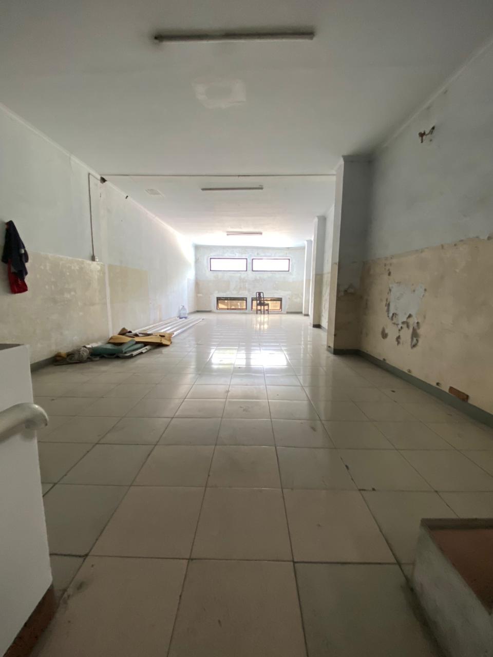 Disewakan ruko 3.5 lantai luas di Letjen Suprapto, Kemayoran