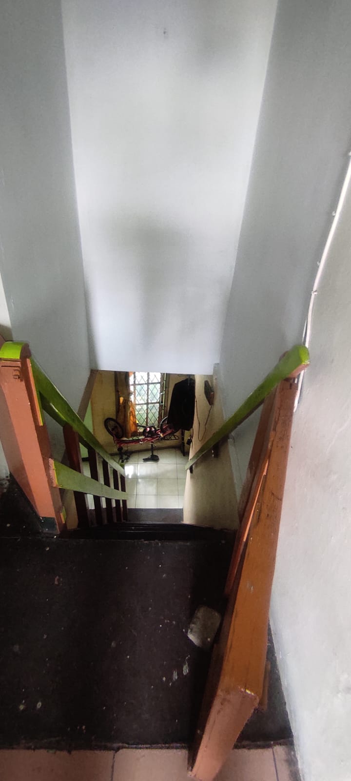 Dijual tanah komersil strategis BU bonus rumah lama Di Menteng