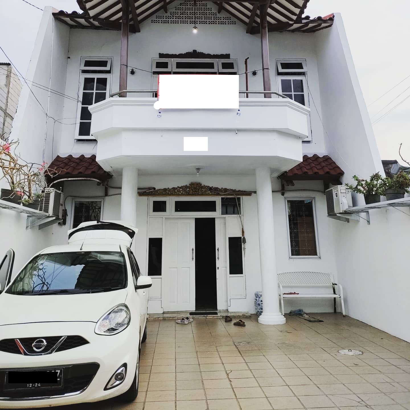 Dijual rumah bisa untuk usaha di Kayu Manis, Matraman, Jakarta