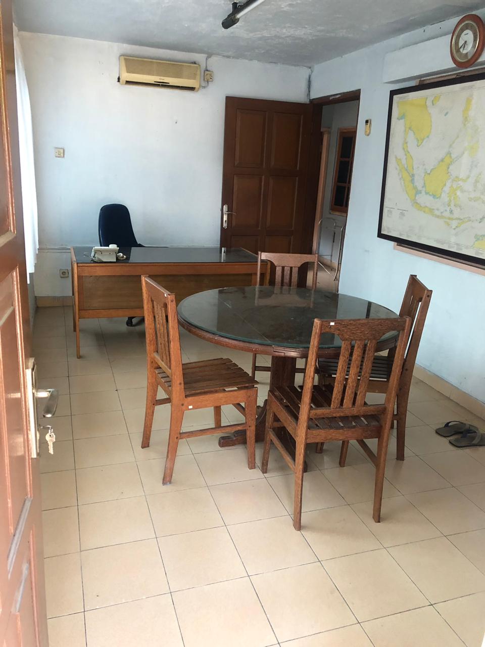 Dijual rumah dan kost harga mendekati Njop, Palmeriam, Matraman