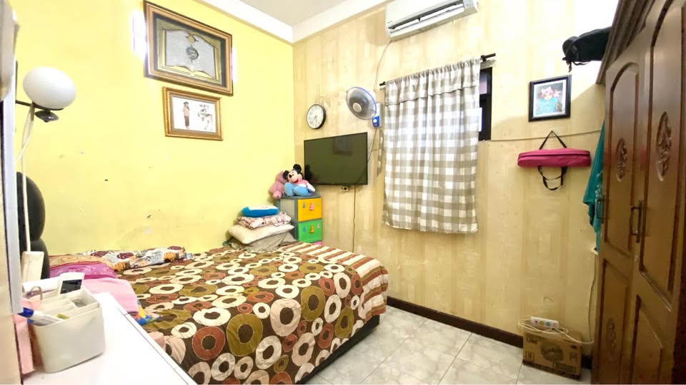 Dijual rumah komplek Departemen Agama di Bambu Apus, Pamulang