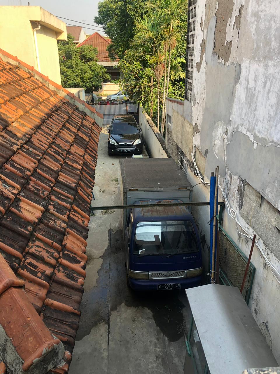 Dijual rumah dan kost harga mendekati Njop, Palmeriam, Matraman