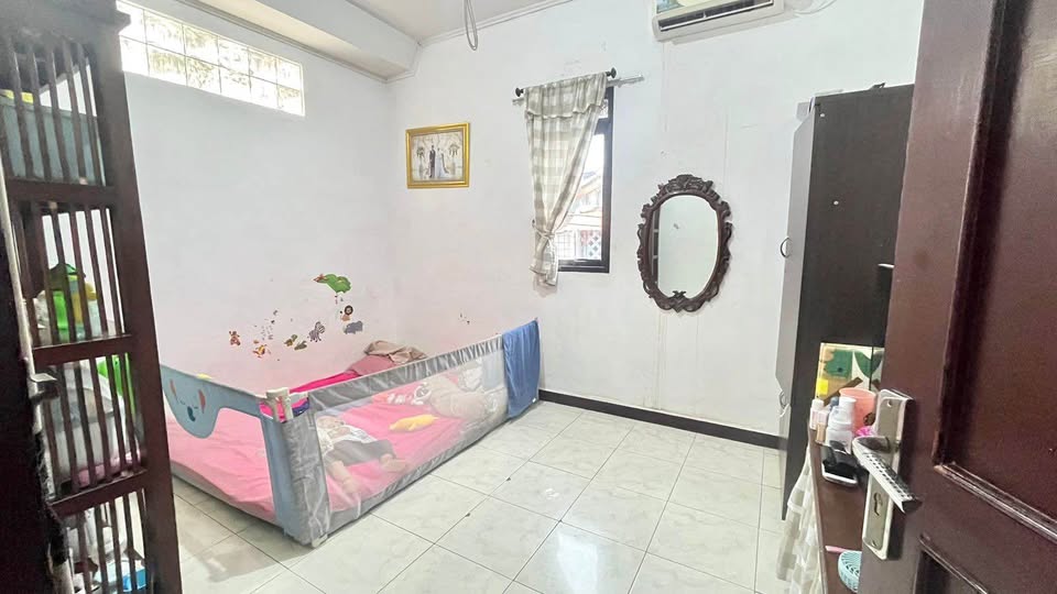 Dijual rumah komplek Departemen Agama di Bambu Apus, Pamulang