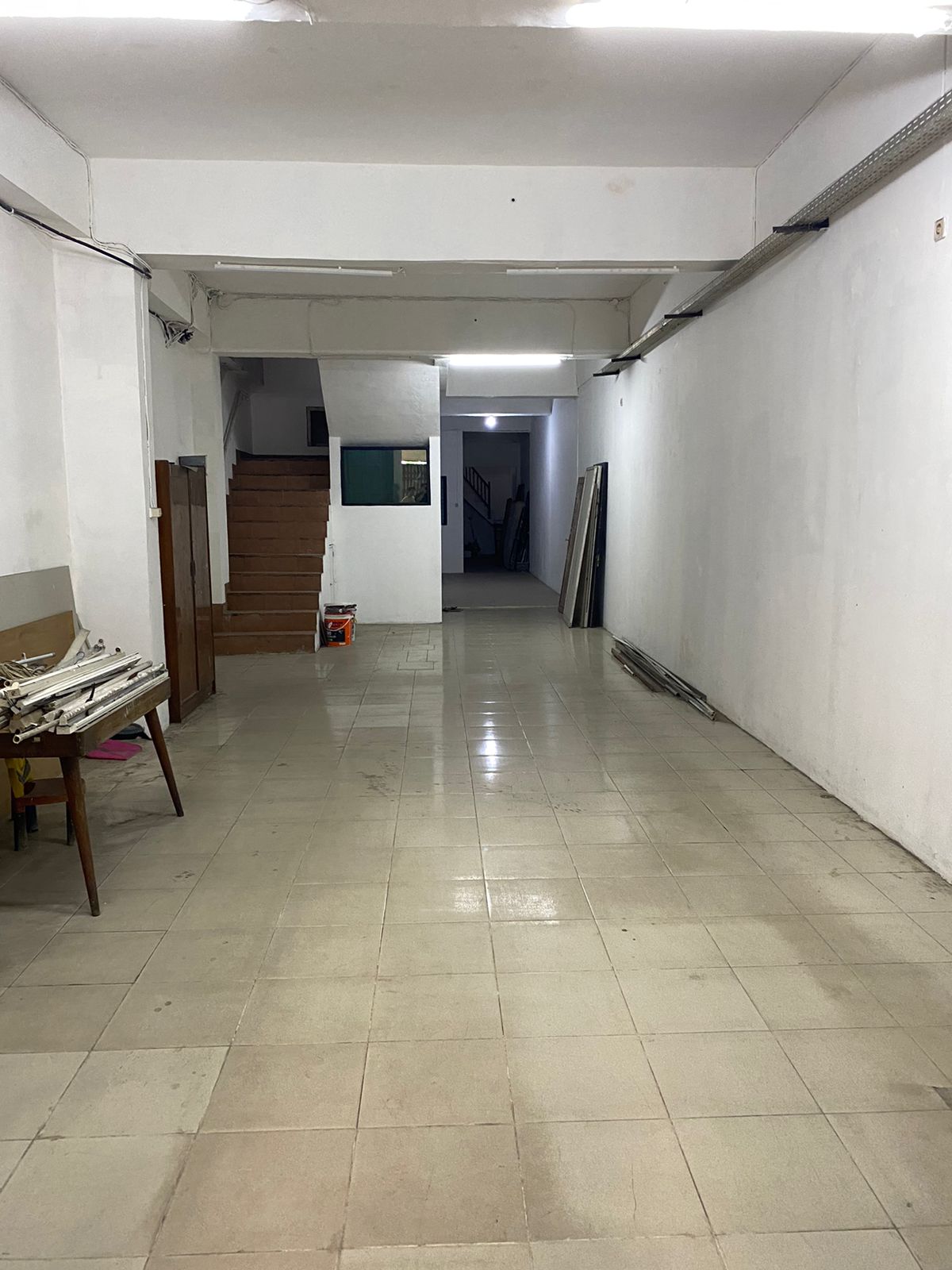 Disewakan ruko 3.5 lantai luas di Letjen Suprapto, Kemayoran