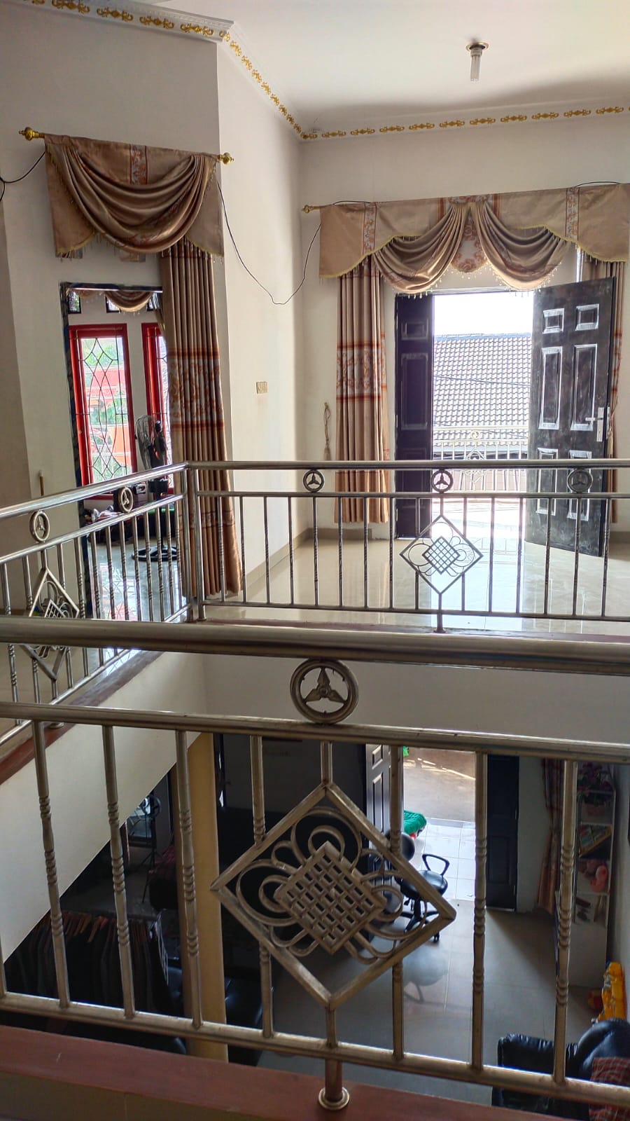 Dijual rumah bagus 2lantai di Pulogebang Permai Jakarta Timur