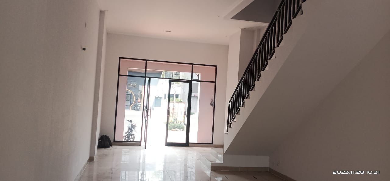 Dijual ruko Sedayu City Boulevard Raya 2 muka Cakung