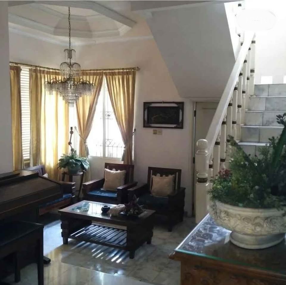 Dijual murah rumah hook komplek dekat PIM Di Pondok Pinang