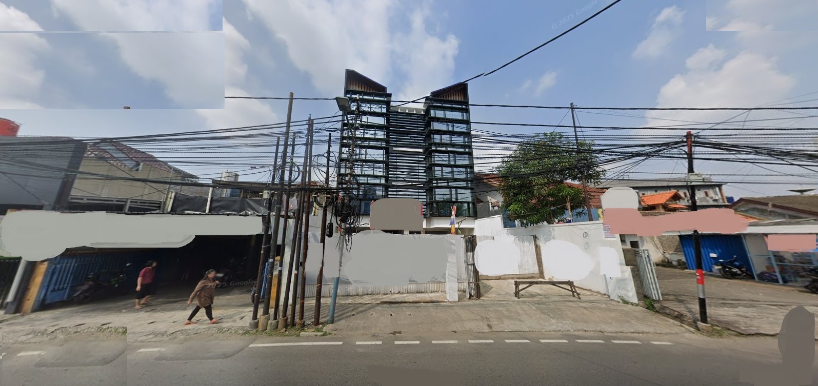 Dijual 2 unit rukan baru gandeng komersil di Utan Kayu Utara