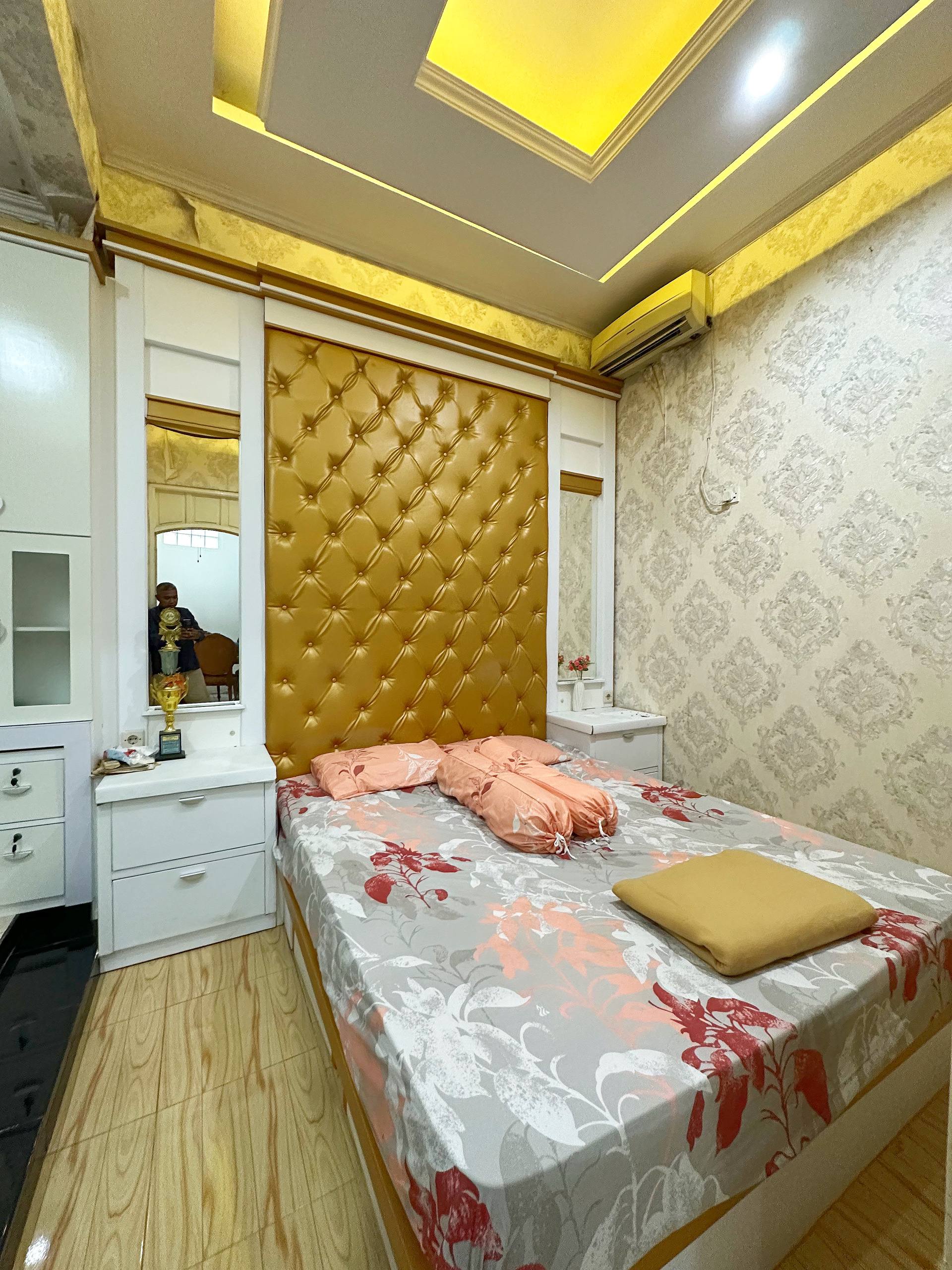 Rumah dijual lingkungan asri Cimanggis Depok take all