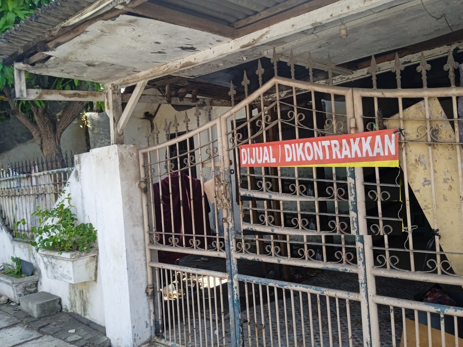 rumah dijual wisma tengger surabaya