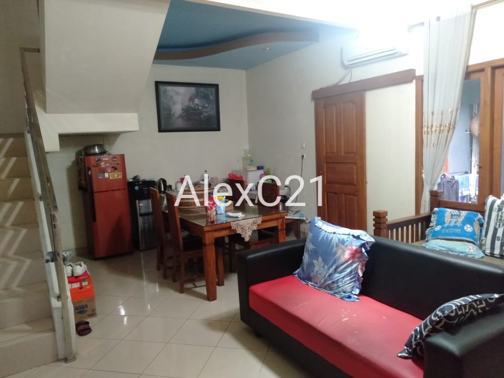 Dijual rumah Pasar Rebo, Kalisari, Pasar Rebo, Jakarta Timur