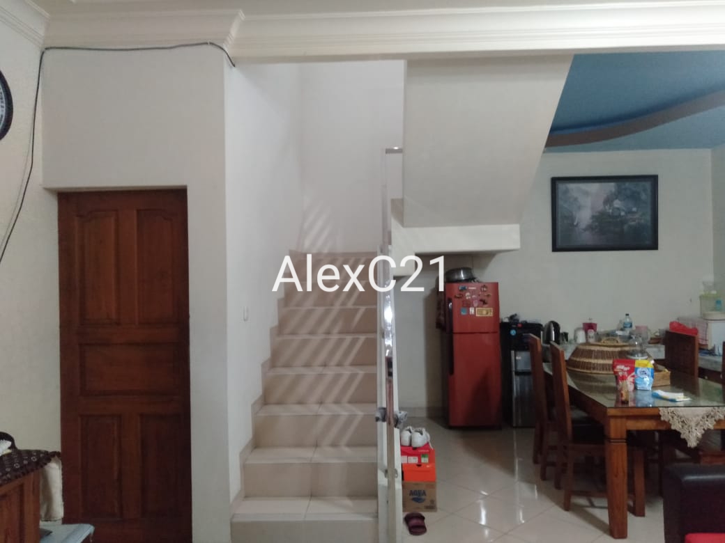 Dijual rumah Pasar Rebo, Kalisari, Pasar Rebo, Jakarta Timur