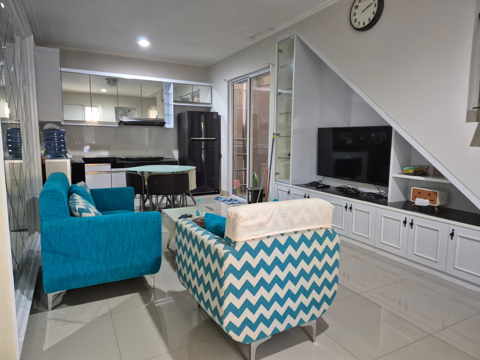 Disewa rumah baru furnished di Sedayu City Kelapa Gading