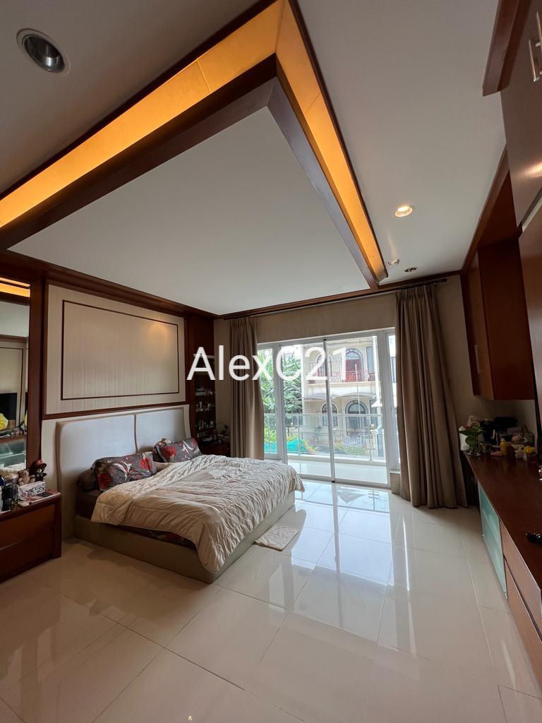 Dijual rumah di komplek Taman Grisenda Pik, Kapuk Muara