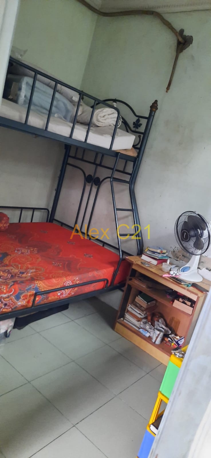 Dijual Rumah di Perum Villa Bintaro Indah , Jombang, Ciputat
