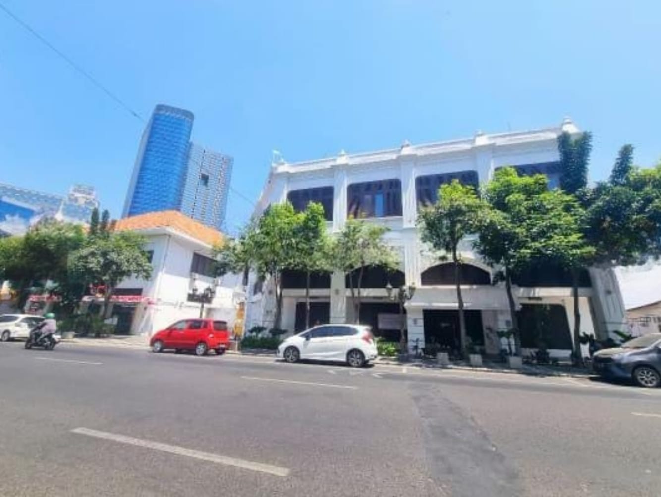 Dijual Tanah dan Gedung Jl. Tunjungan, Kel. Genteng, Surabaya