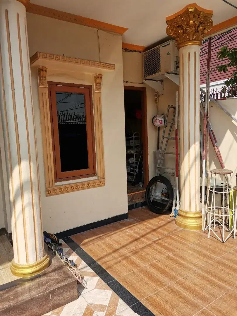 Dijual rumah hoek di komplek walikota Sukapura, Cilincing