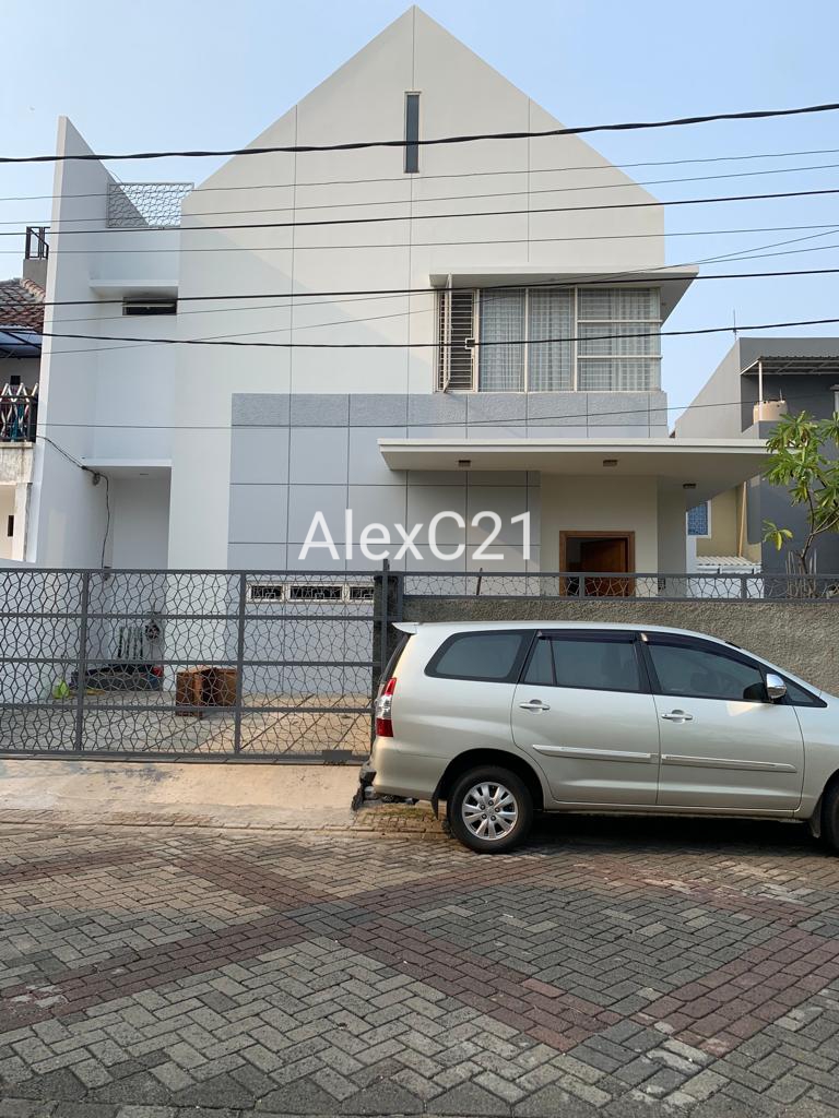 Dijual Rumah di Perum Taman Surya, Pegadungan, Kali Deres