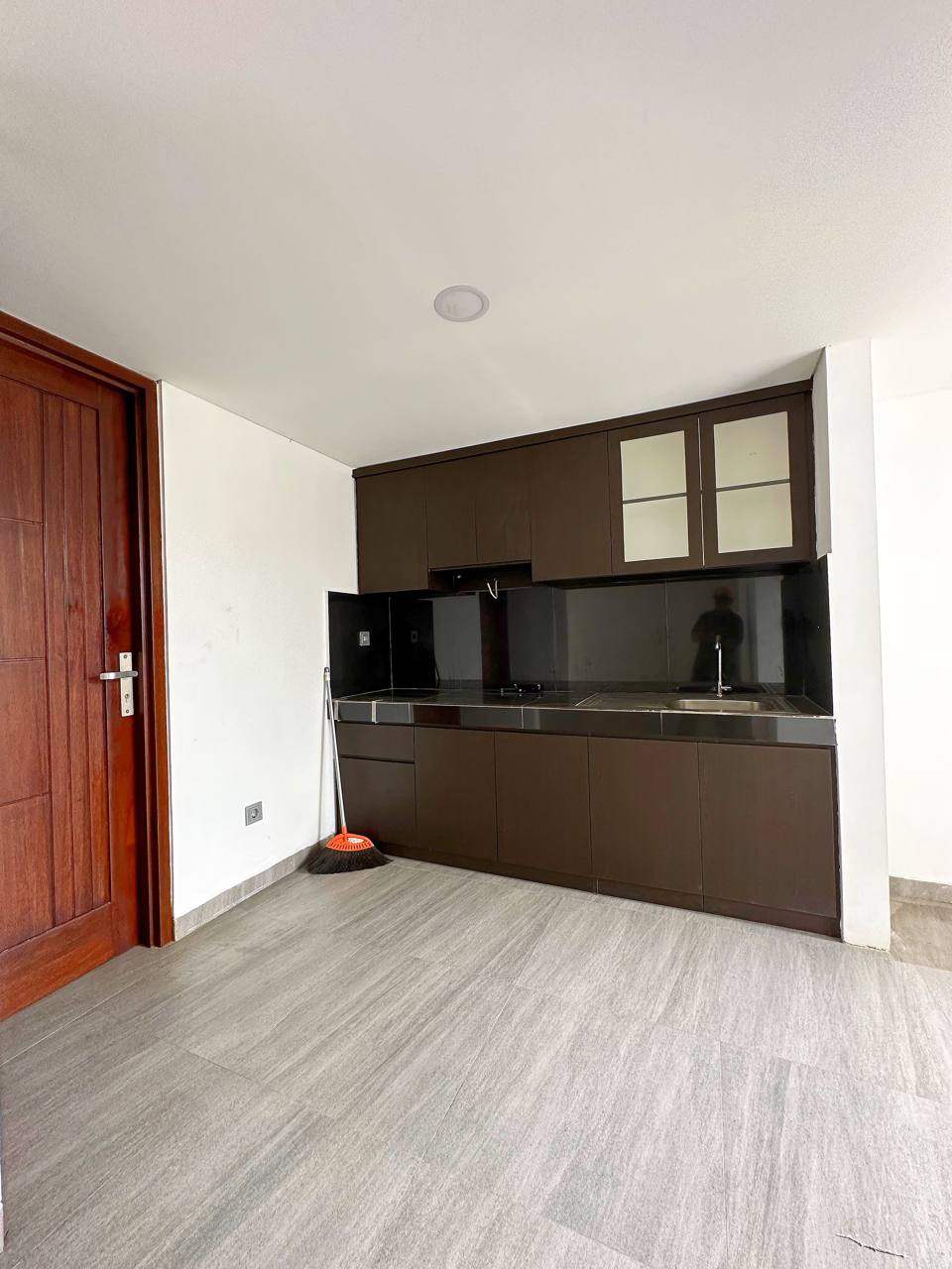 Rumah 3lantai modern kontemporer Duren sawit Jakarta Timur