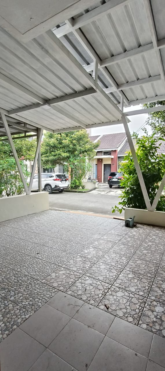 Dijual rumah terenovasi di Harapan Mulya Regency Cluster Acacia