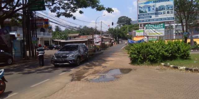 Dijual Tanah di Jl. Boulevard Raya, Kel.Sawangan Baru, Depok