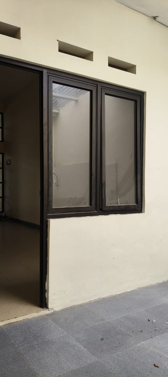 Dijual rumah terenovasi di Harapan Mulya Regency Cluster Acacia