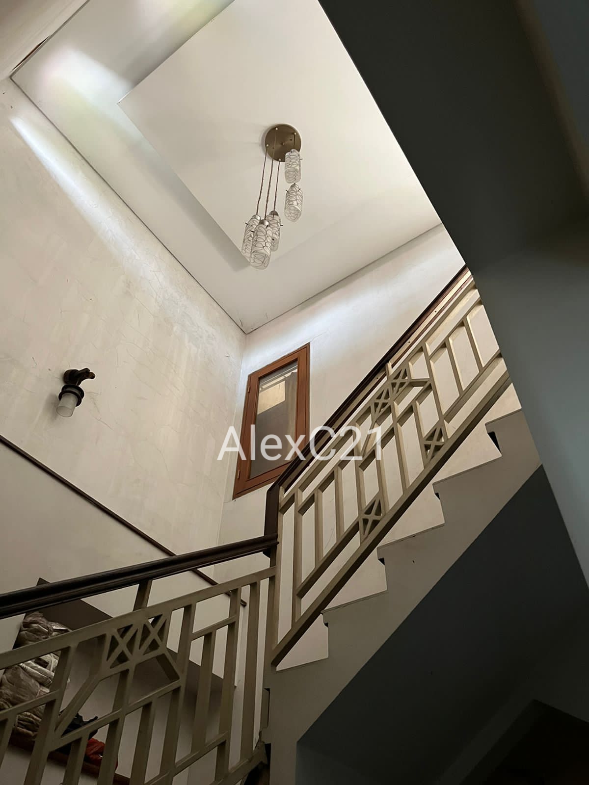 DIJUAL RUMAH dekat Mall AEON DI KOMPLEK MEWAH Lokasi di Tj Barat