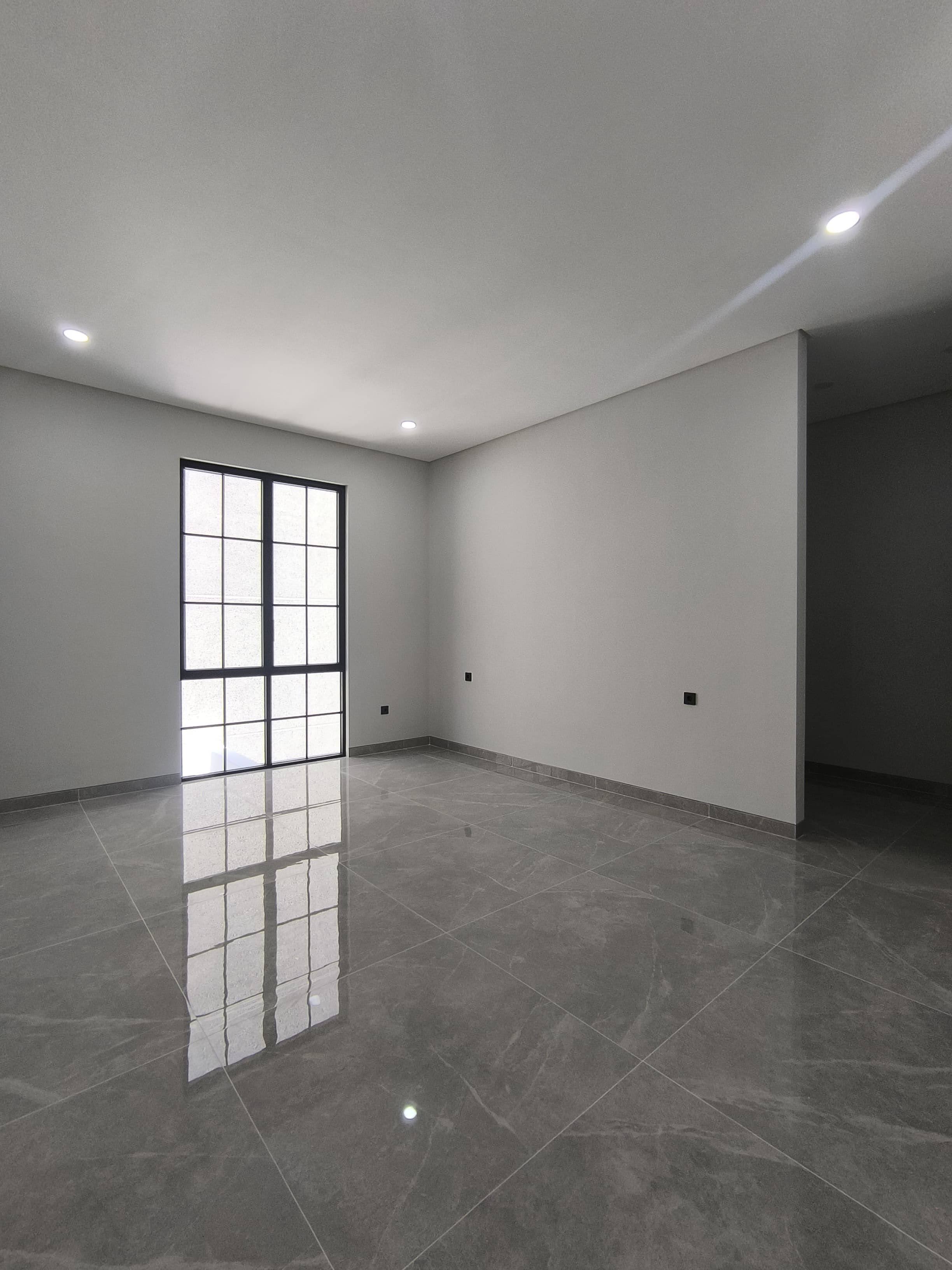 Rumah New Gress Modern WATERFRONT CBD Citraland, dekat UC