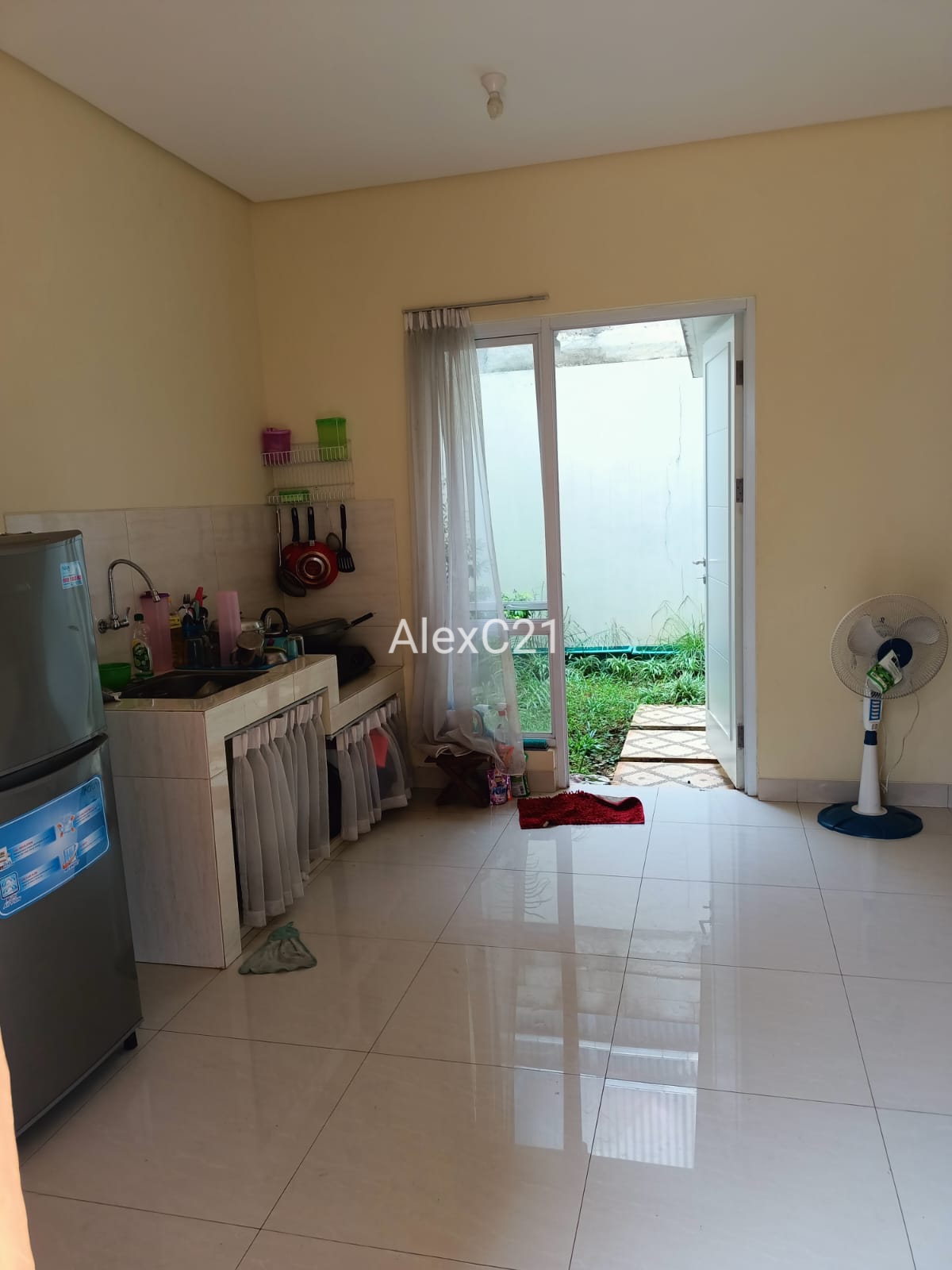 Dijual Rumah Cluster Cantik di Serua Indah, Ciputat, Tangerang