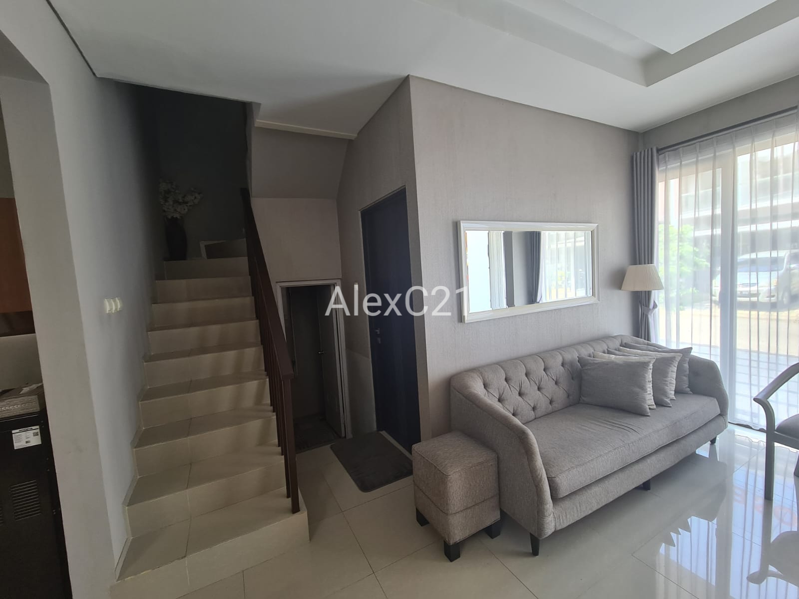 Dijual Rumah Cluster Semifurnished di Golden City, Teluk Pucung