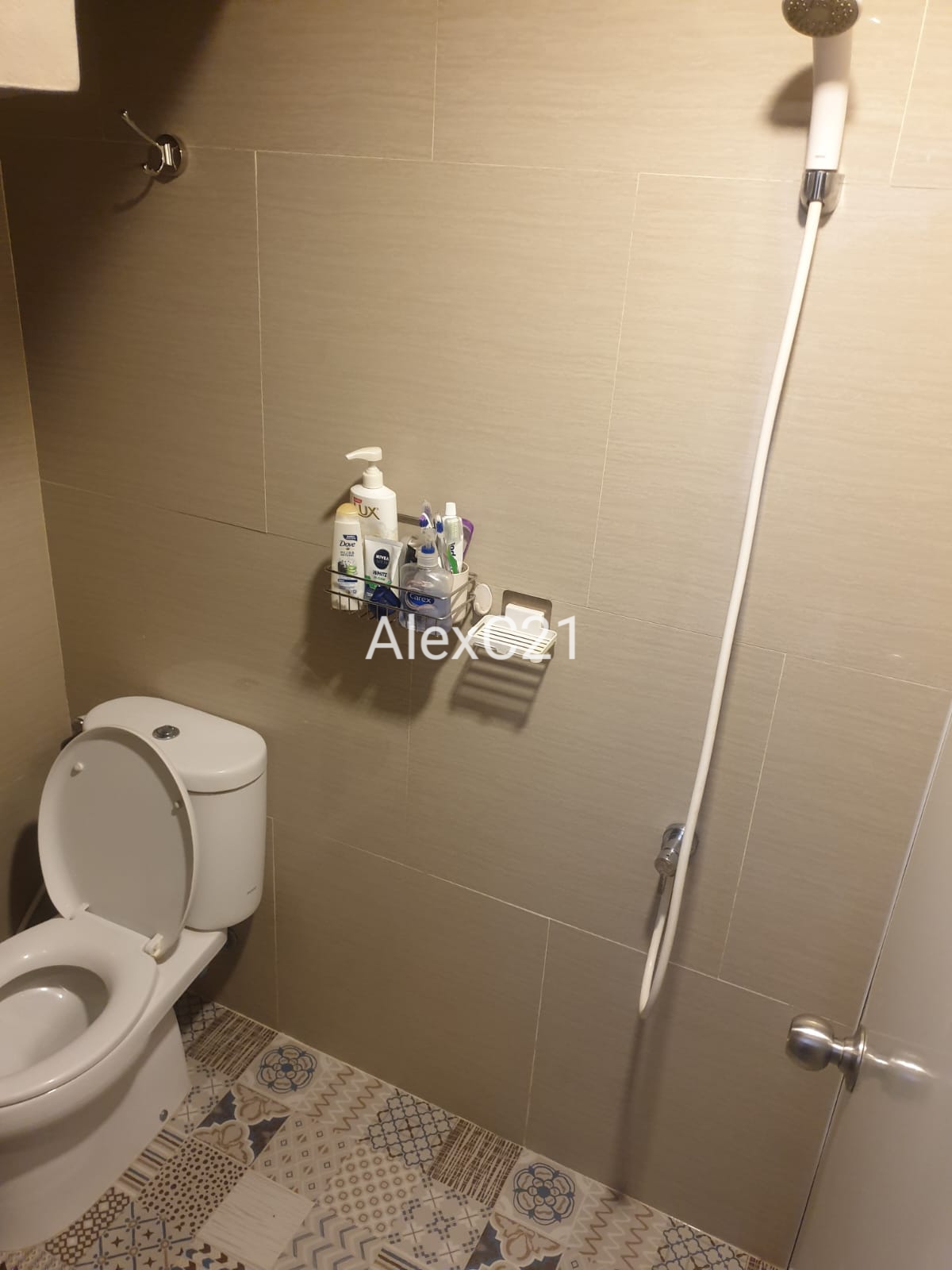 Dijual Rumah Cluster Semifurnished di Golden City, Teluk Pucung