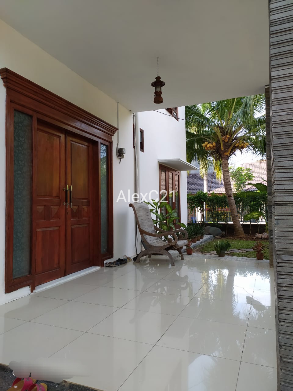 Dijual Rumah Hook komplek 2 Lantai Bonus Kos 8 Pintu di Bekasi