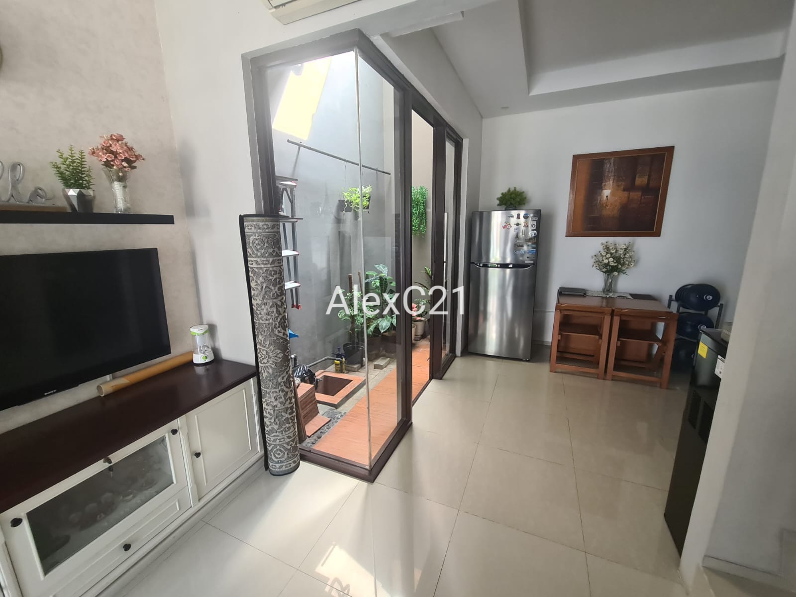 Dijual Rumah Cluster Semifurnished di Golden City, Teluk Pucung