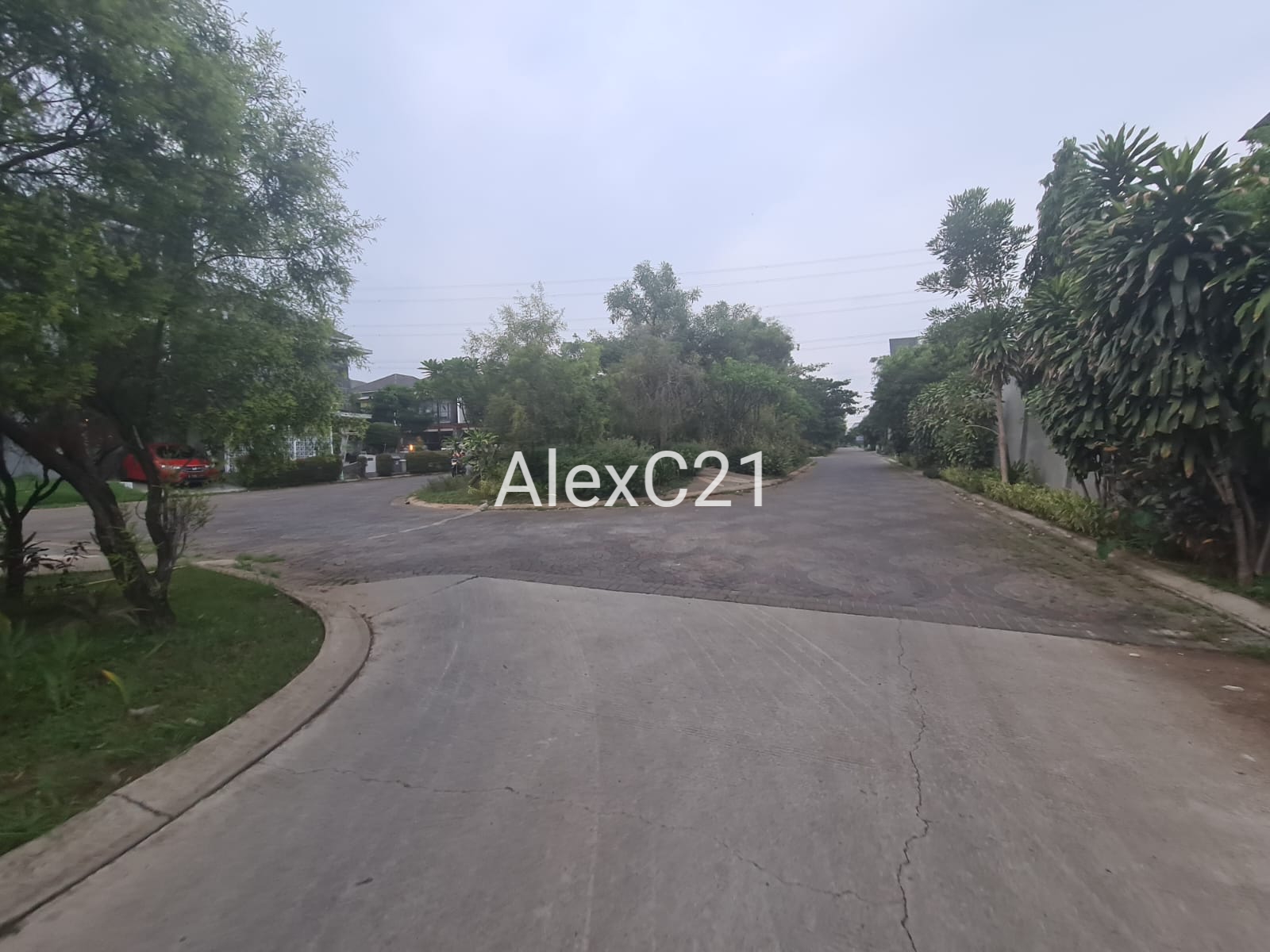 Dijual Rumah Cluster Semifurnished di Golden City, Teluk Pucung