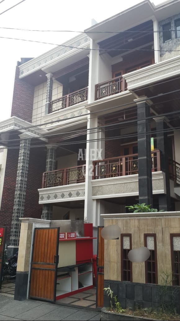 Dijual Town house Siap huni Pejaten Barat, Pasar Minggu, Jakarta
