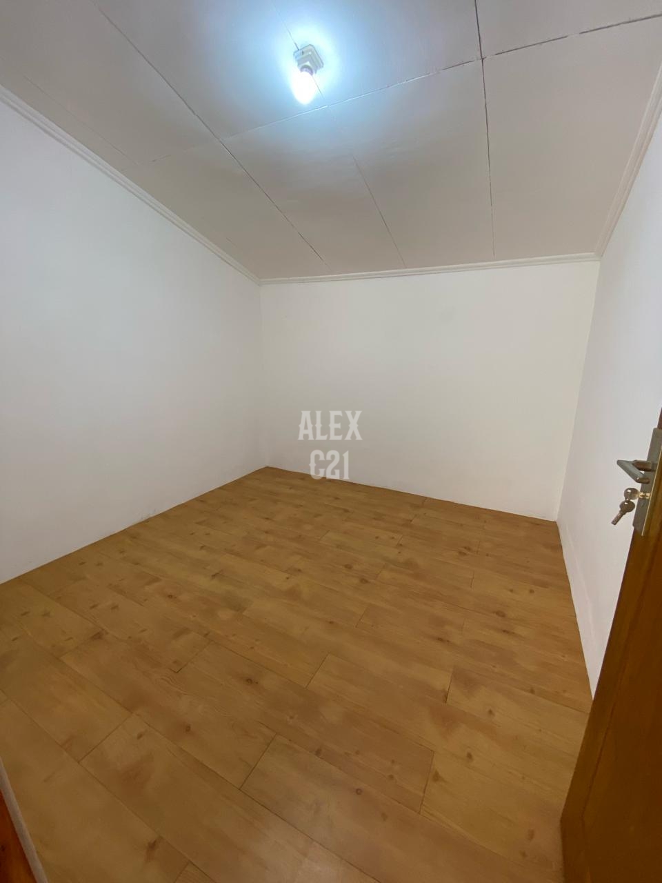 Jual rumah komplek 2 lantai  di Duren Sawit, Jakarta Timur