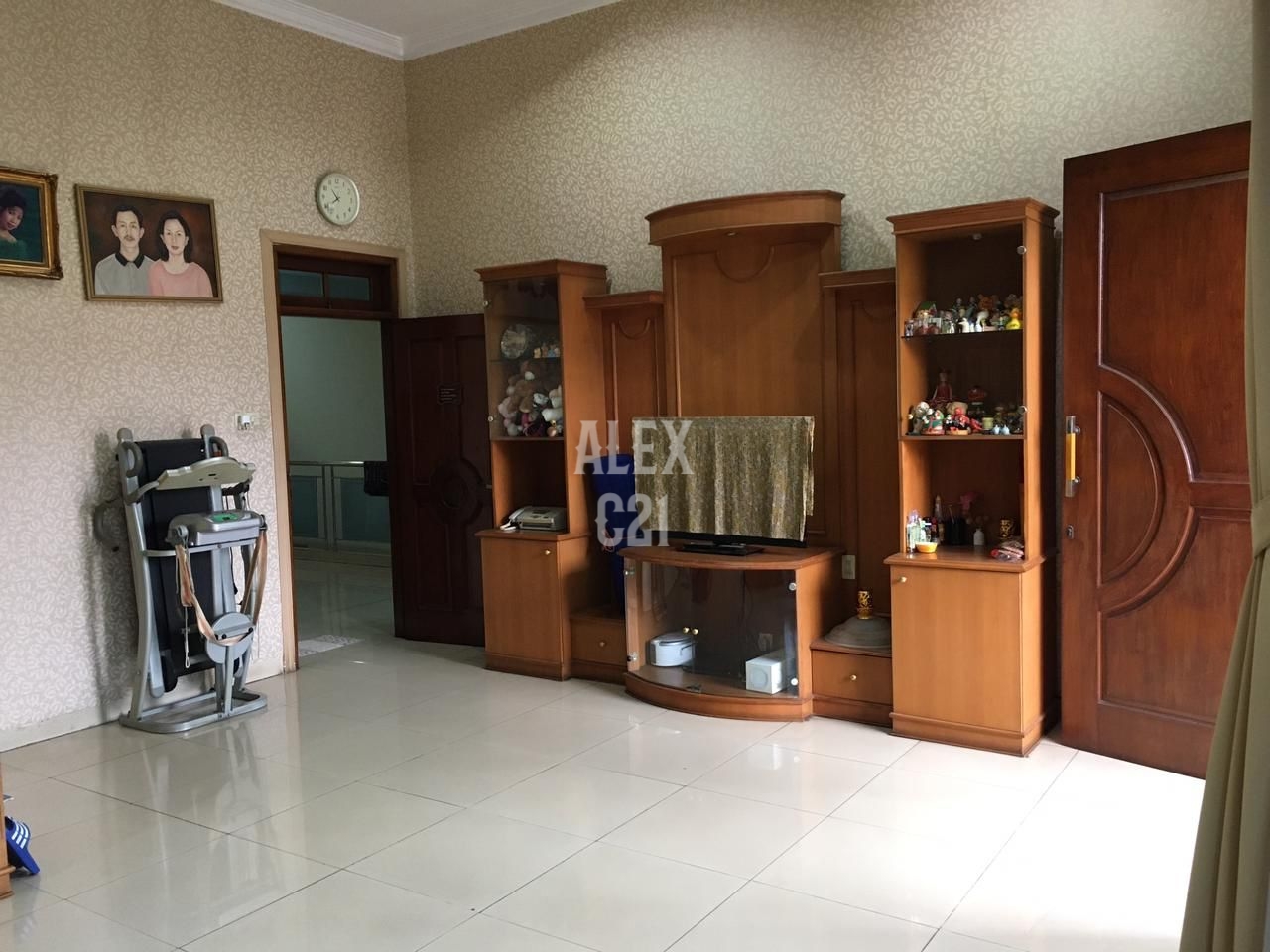 Dijual rumah di taman Palem Lestari, Cengkareng Barat, Jakarta