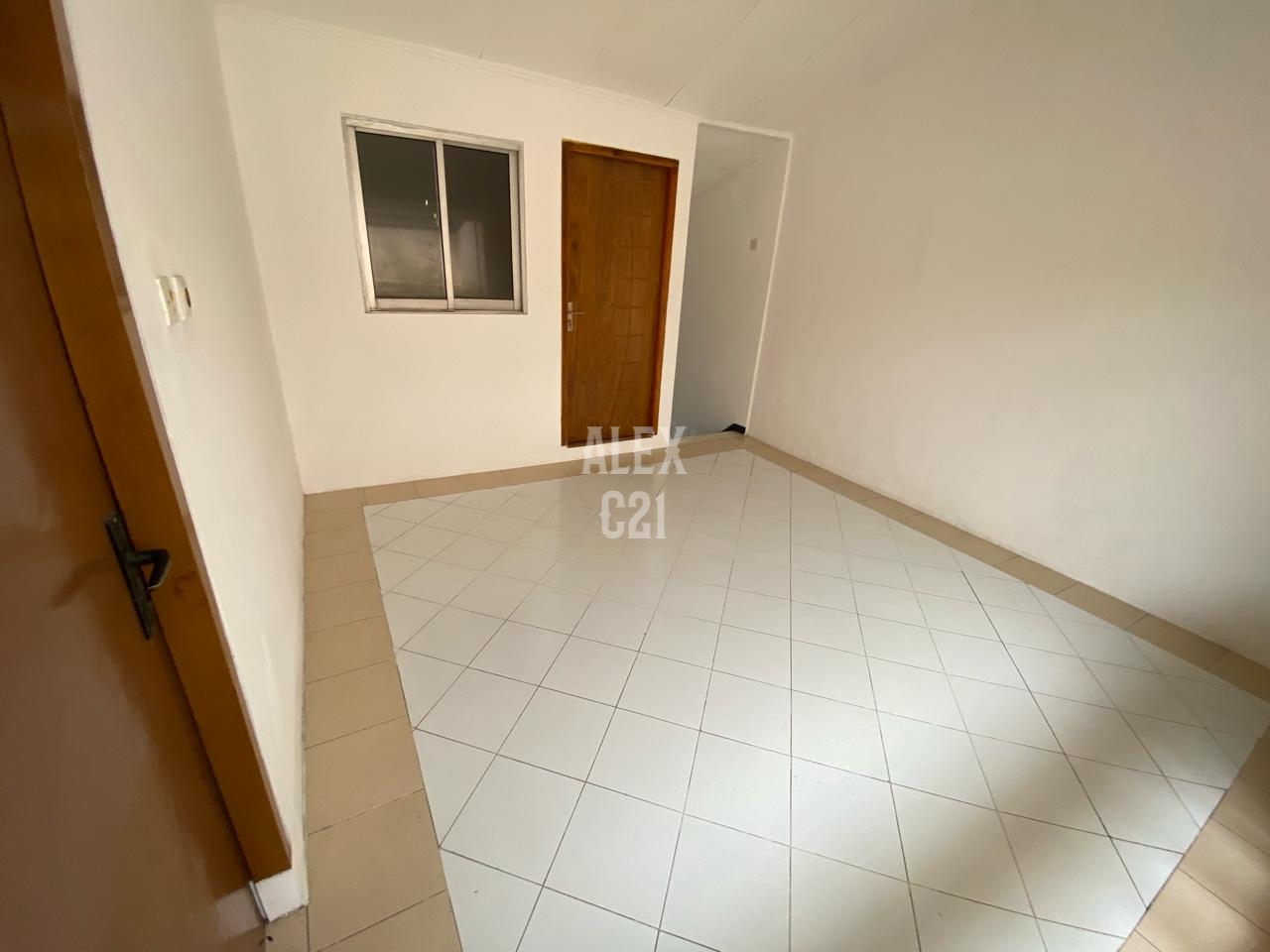 Jual rumah komplek 2 lantai  di Duren Sawit, Jakarta Timur