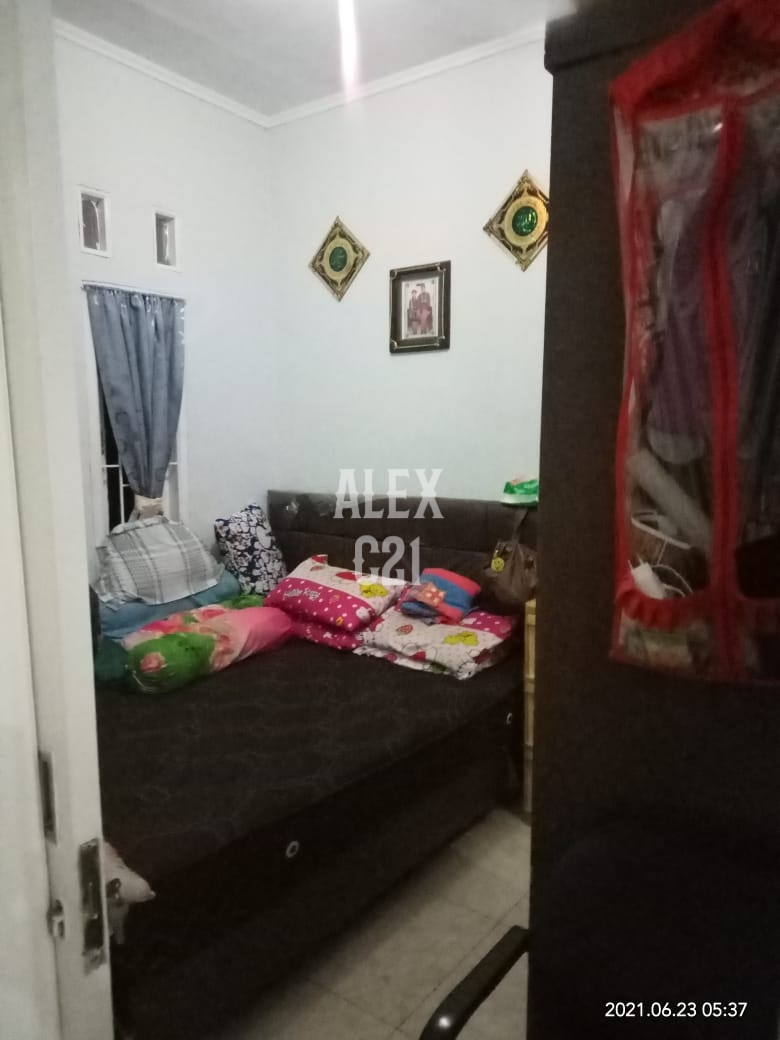 Dijual Rumah komplek di Perumahan Senopati, sumur batu, bekasi